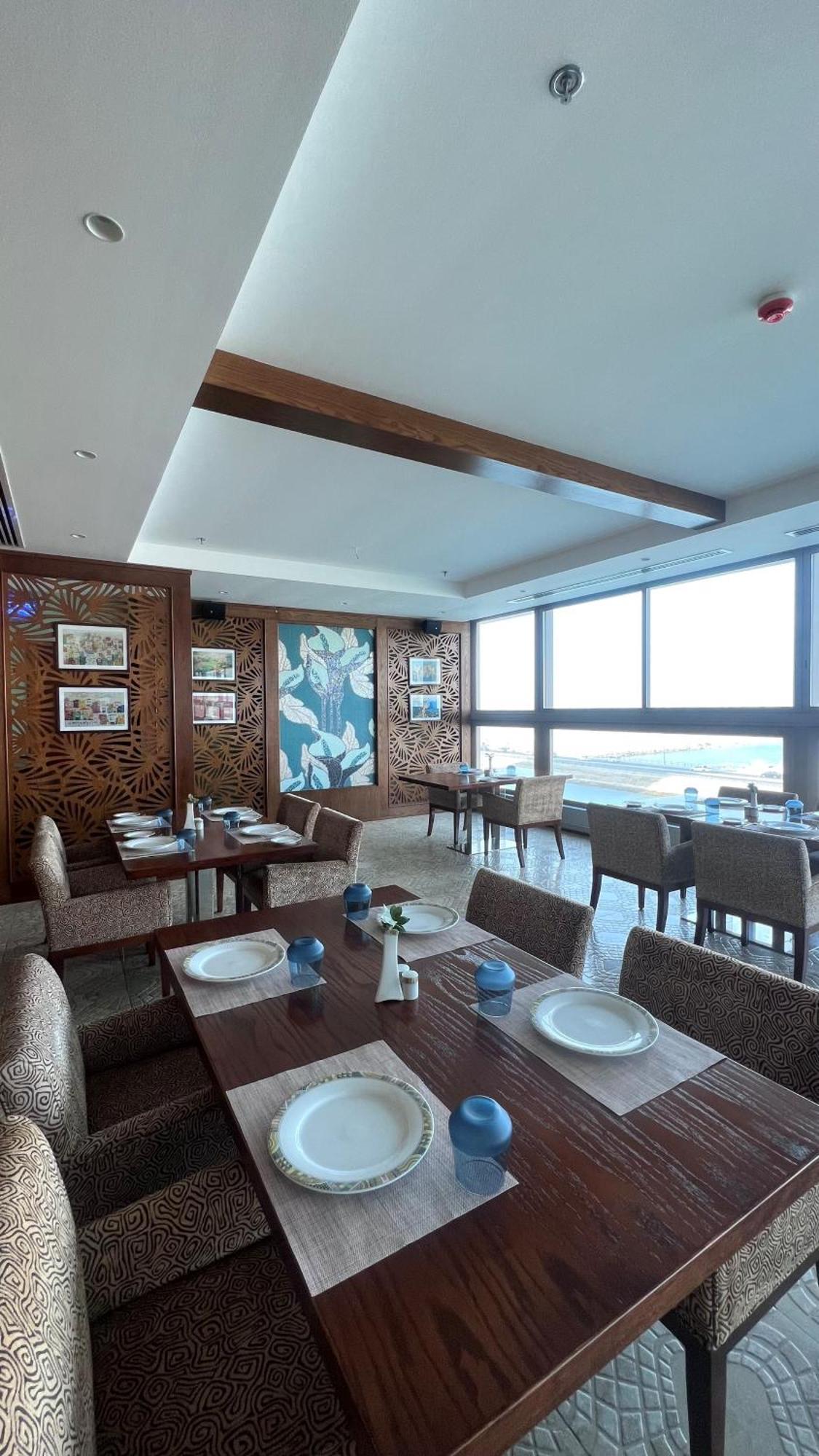The Seven Hotel Al-Manamah Bagian luar foto